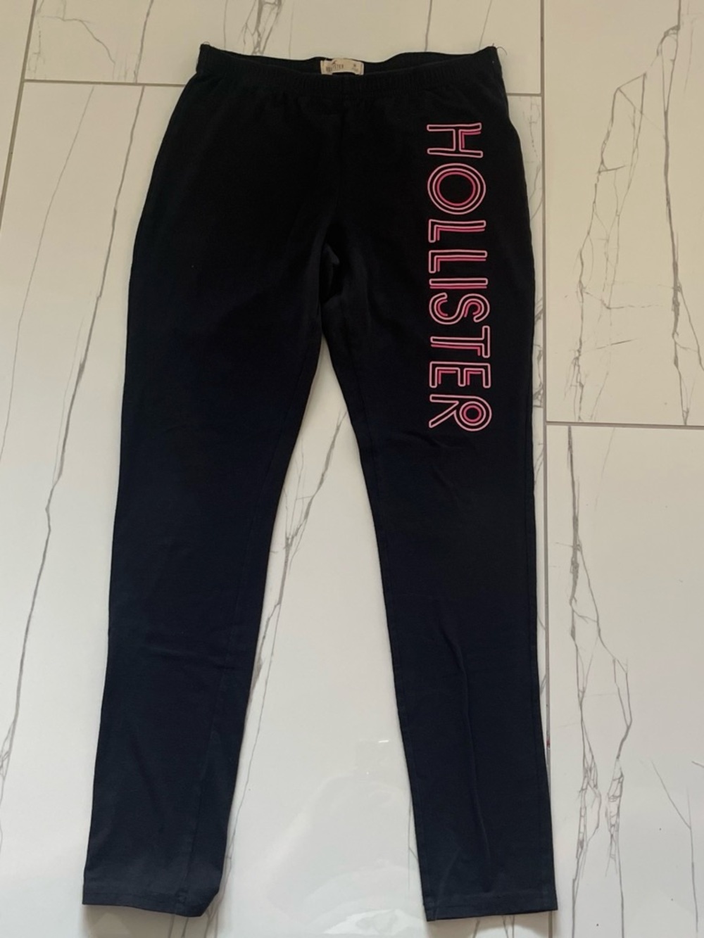 Hollister Girls' Black Leggings with Pink Logo
